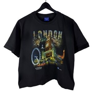 Vintage 2000s Landmarks of London Boxy Tourist Graphic Black Shirt Size L